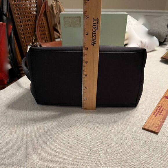 Liz Claiborne Shantung Satchel Black - Picture 6 of 8